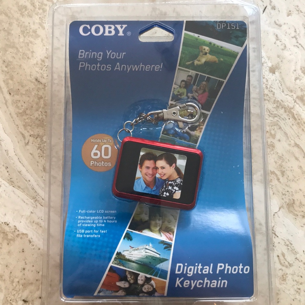 Digital photo keychain